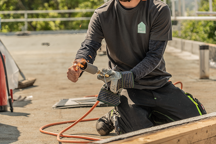 Berufsfeld Gebäudehülle Abdichter/in